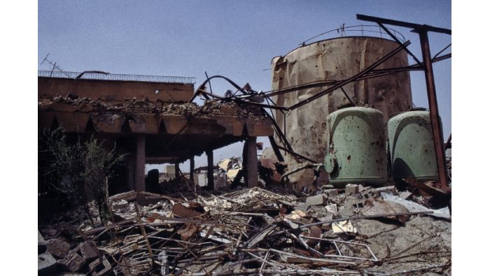 Die zerstörte Pepsi-Cola-Fabrik in Basra...
